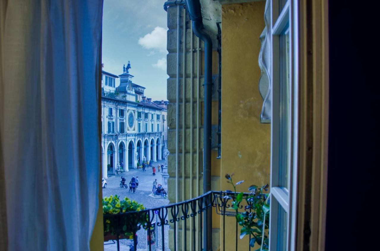 Blue Lodge Brescia Bagian luar foto