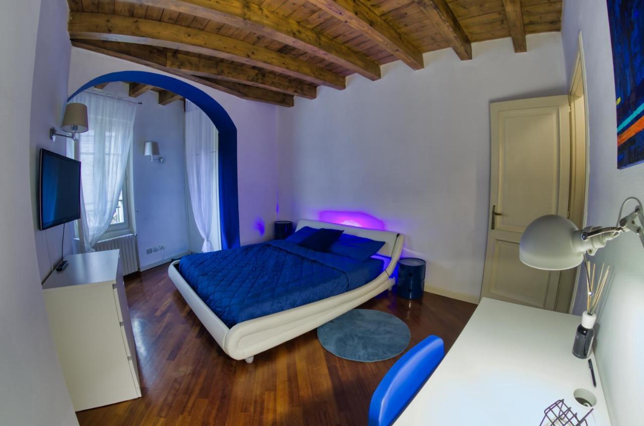 Blue Lodge Brescia Bagian luar foto