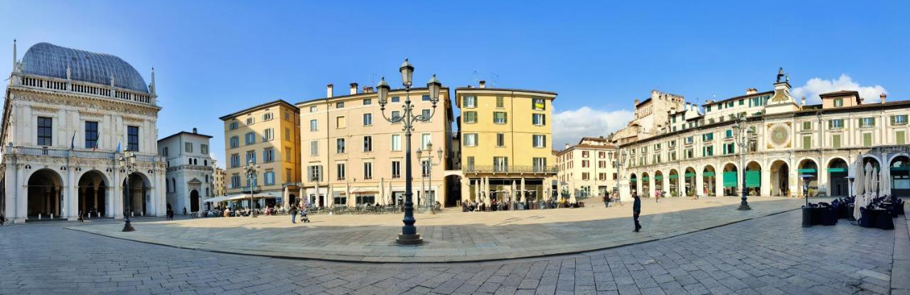 Blue Lodge Brescia Bagian luar foto