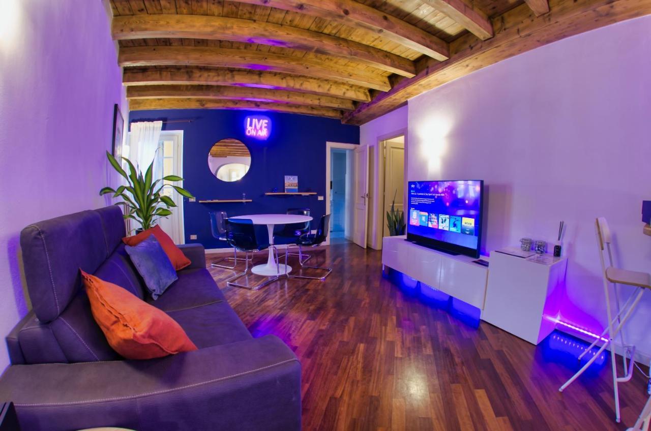 Blue Lodge Brescia Bagian luar foto